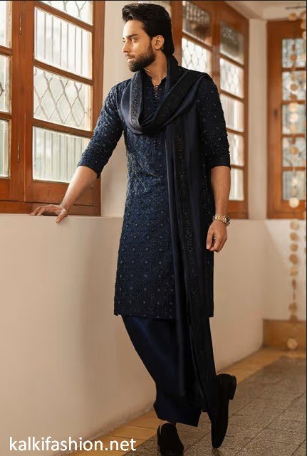 the Kurta in Indian Fashion